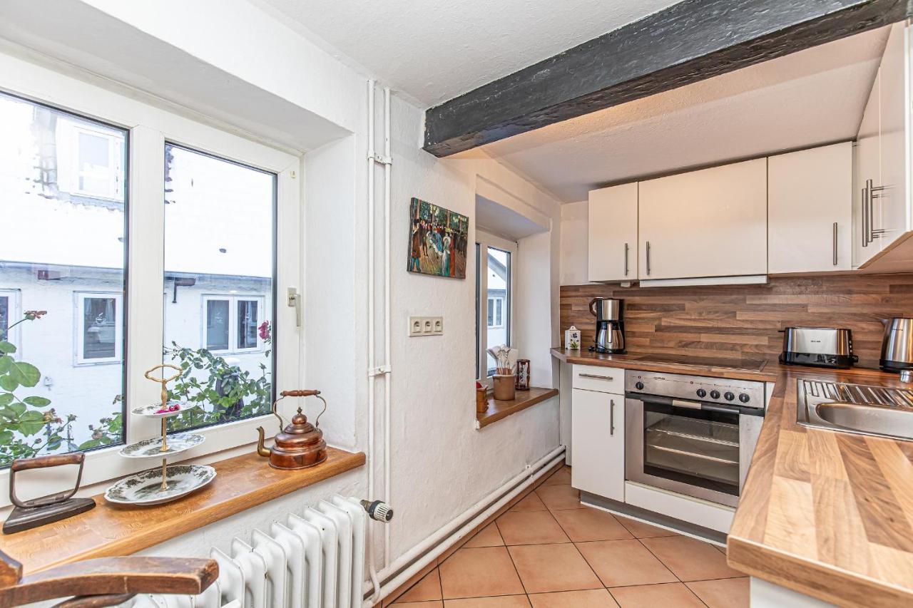 Fewo1846 - Lille Petuhtante II - Elegante Vintage-Wohnung Mit 2 Schlafzimmern Фленсбург Екстер'єр фото